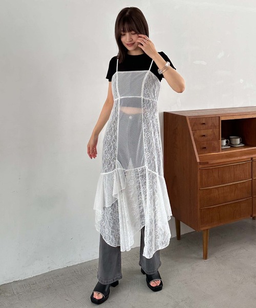 archives（アルシーヴ）の「イレヘムレースキャミワンピース（ワンピース・レディース・オフホワイト/ブラック・MEDIUM）」の3枚目の写真