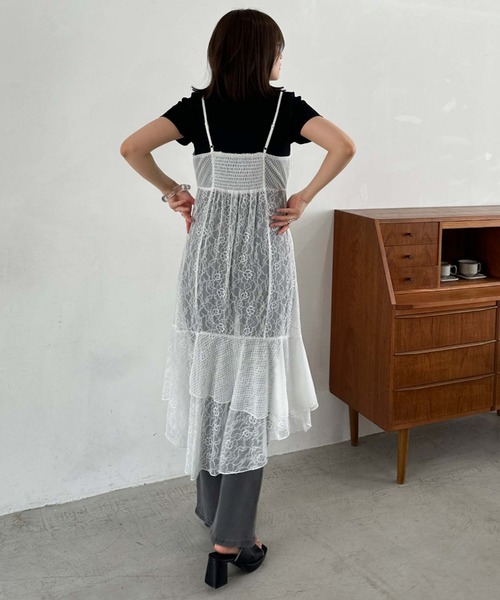 archives（アルシーヴ）の「イレヘムレースキャミワンピース（ワンピース・レディース・オフホワイト/ブラック・MEDIUM）」の5枚目の写真