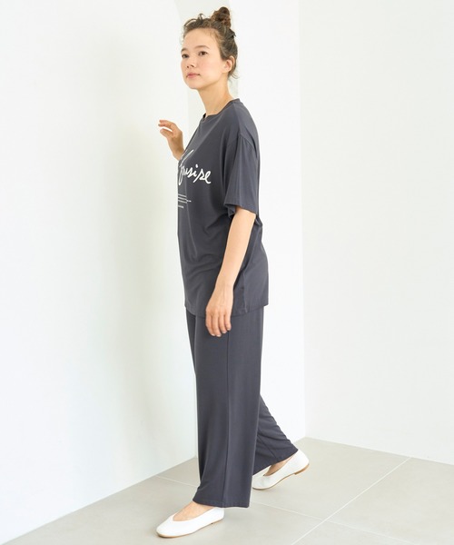 gelato pique（ジェラートピケ）の「COOLレーヨンロゴBIGTシャツ