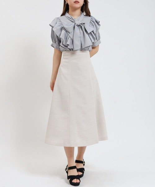 ASTORIA ODIER（アストリアオディール）の「ストライプボウタイフリルブラウス（シャツ/ブラウス・レディース・ブルー/ブラック・MEDIUM）」の13枚目の写真