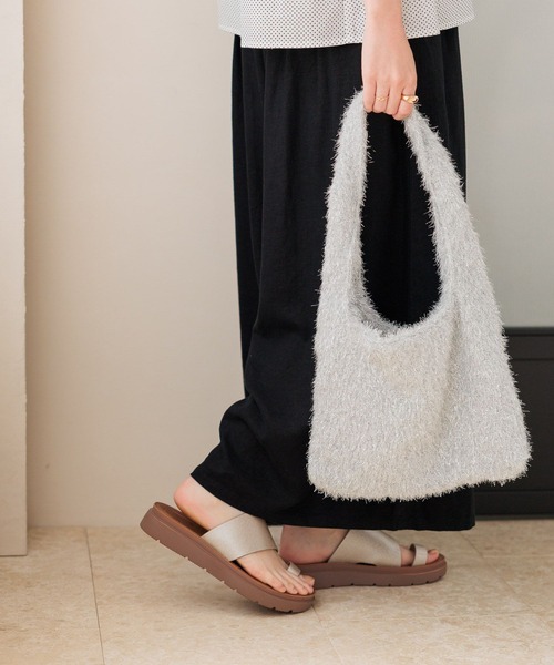 studio CLIP(スタディオクリップ)の「キラキラニットトートバッグ(トートバッグ・レディース・ブラック/その他2・FREE)」の1枚目の写真