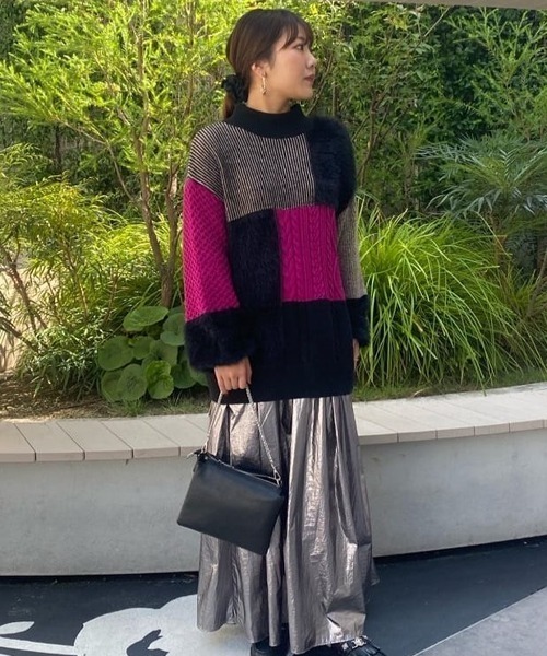 ROSE BUD(ローズバッド)の「ブロッキングニット(ニット/セーター・レディース・ブルー/ピンク/グリーン・FREE)」の18枚目の写真