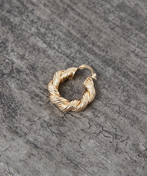 Ettika（エティカ）の「【Ettika/エティカ】ツイストフープピアス（ピアス（両耳用）・レディース・ゴールド・フリー）」の7枚目の写真