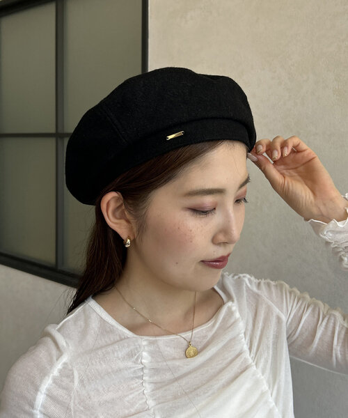 Thevon（ゼボン）の「GLDスタッズ付きベレー帽（キャップ・レディース・ブラック/キャメル・L）」の5枚目の写真