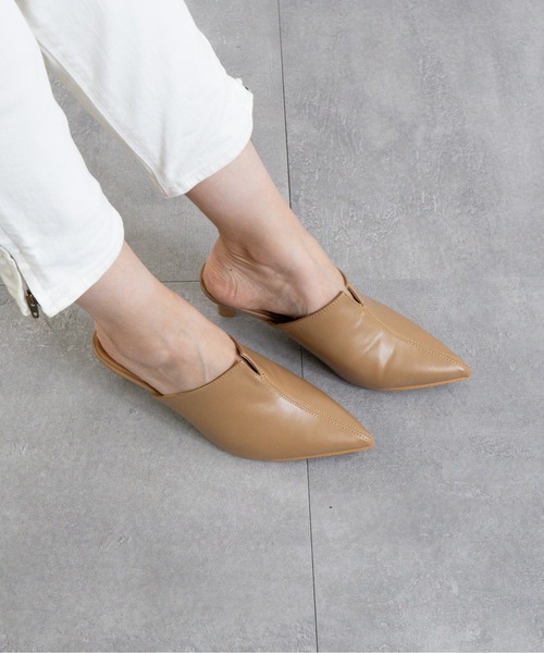 Fabby fabby（ファビィーファビィー）の「スリットポインテッドトゥミュール（その他シューズ・レディース・ブラック/シルバー/ベージュ・SMALL/MEDIUM/LARGE）」の11枚目の写真