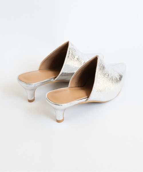 Fabby fabby（ファビィーファビィー）の「スリットポインテッドトゥミュール（その他シューズ・レディース・ブラック/シルバー/ベージュ・SMALL/MEDIUM/LARGE）」の20枚目の写真