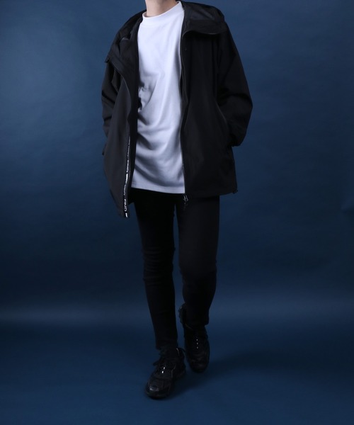 ブラック フルジップ マウンテンパーカー SHIPS（シップス） マウンテンパーカー ウインドブレーカー SHIPS
