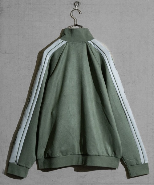 JOHN'S CLOSET（ジョンズクローゼット）の「【13】カットスウェード サイドライン トラックジャケット/ジャージ（ジャージ・メンズ・ブルーグレー/カーキ/ライトグレー・MEDIUM/LARGE）」の6枚目の写真