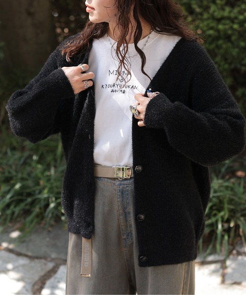 DOUBLE NAME（ダブルネーム）の「Vネックラメニットカーデ（カーディガン/ボレロ・レディース・ブラック/ブルー/オフホワイト・FREE）」の3枚目の写真