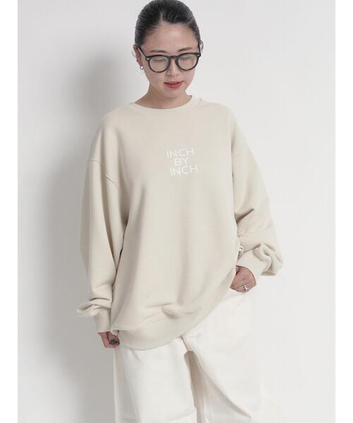 sm2rhythm(サマンサモスモスリズム)の「ロゴプリント裏毛プルオーバー(Tシャツ/カットソー・レディース・ライトベージュ/オフホワイト/チャコールグレー・F)」の8枚目の写真