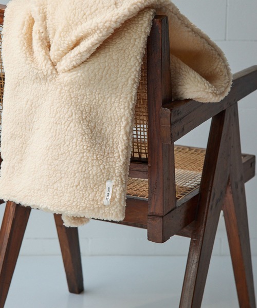 THROW（スロー）の「【THROW】ボアショール（マフラー・レディース・ホワイト/グレー・FREE）」の11枚目の写真