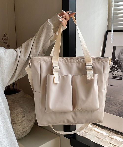 TABI PAL(タビパル)の「アウトポケット付き ショルダーバッグ(ショルダーバッグ・レディース・ブラック/Off White/ブルー/グリーン・FREE)」の8枚目の写真