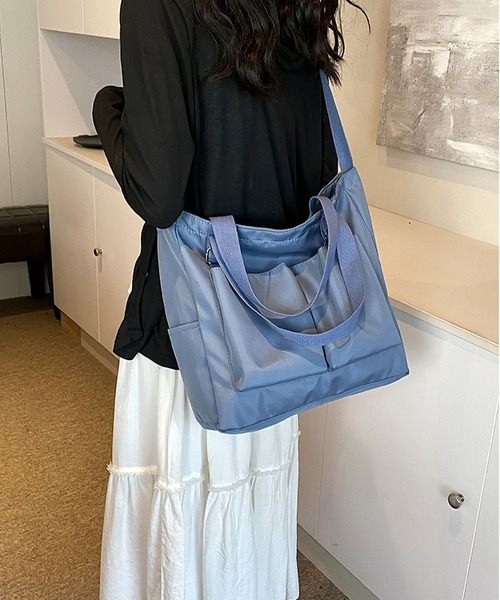 TABI PAL(タビパル)の「アウトポケット付き ショルダーバッグ(ショルダーバッグ・レディース・ブラック/Off White/ブルー/グリーン・FREE)」の12枚目の写真