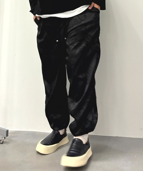 SEN TOKYO(セントーキョー)の「チャイナデザインイージーパンツ 総柄(スラックス・メンズ・ブラック/ホワイト・M/L)」の8枚目の写真