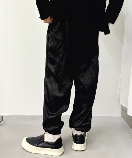 早い者勝ち！FORSOMEONE 総柄スラックスパンツ OVER TROUSER | FORSOMEONE(フォーサムワン)公式ONLINE STORE