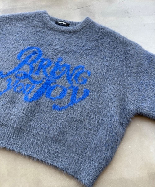 SHAGGIE（シャギー）の「フェザーヤーンソフトタッチロゴボリュームニット（ニット/セーター・レディース・ホワイト/ライトグレー/チャコールグレー・FREE）」の5枚目の写真