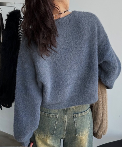 SHAGGIE（シャギー）の「フェザーヤーンソフトタッチロゴボリュームニット（ニット/セーター・レディース・ホワイト/ライトグレー/チャコールグレー・FREE）」の12枚目の写真