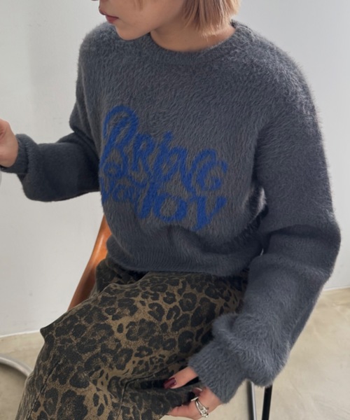 SHAGGIE（シャギー）の「フェザーヤーンソフトタッチロゴボリュームニット（ニット/セーター・レディース・ホワイト/ライトグレー/チャコールグレー・FREE）」の16枚目の写真