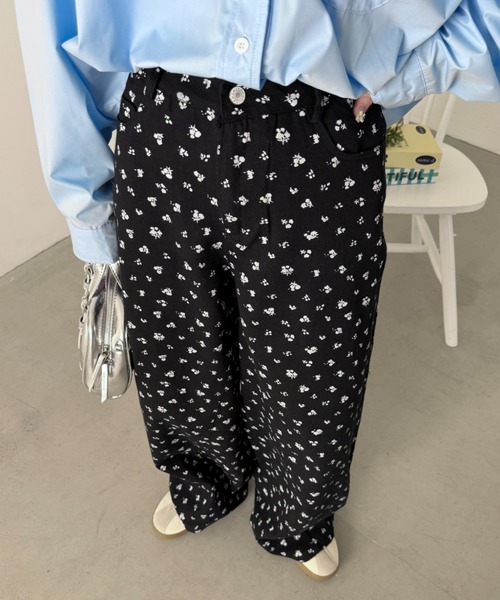 SOLLON.（ソルロン）の「小花柄ワイドパンツ（その他パンツ・レディース・ブラック/クリーム・M）」の10枚目の写真