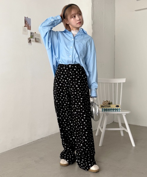 SOLLON.（ソルロン）の「小花柄ワイドパンツ（その他パンツ・レディース・ブラック/クリーム・M）」の15枚目の写真