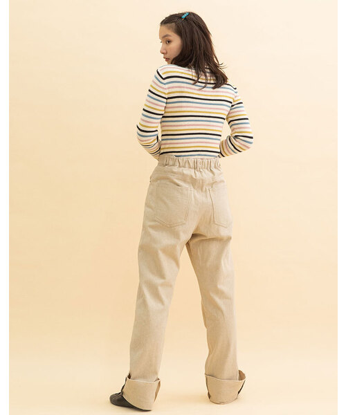 POU DOU DOU(プードゥドゥ)の「裾ロールアップパンツ(デニムパンツ・レディース・ブラック/キナリ・M)」の14枚目の写真