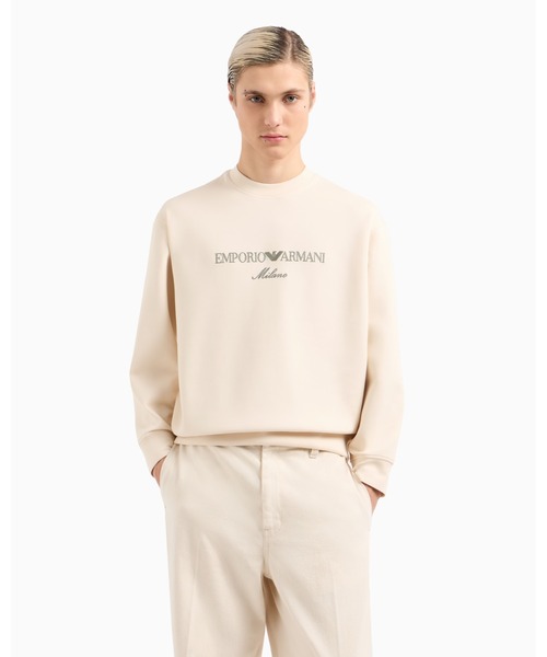 EMPORIO ARMANI（エンポリオアルマーニ）の「【エンポリオ アルマーニ】スウェットシャツ ダブルジャージー ロゴ刺繍（スウェット・メンズ・ブラック/アイボリー/ネイビー・X-LARGE/SMALL/MEDIUM/LARGE/XX-LARGE/XXX-LARGE/X-SMALL）」の2枚目の写真