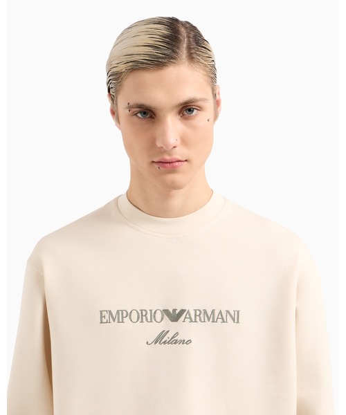 EMPORIO ARMANI（エンポリオアルマーニ）の「【エンポリオ アルマーニ】スウェットシャツ ダブルジャージー ロゴ刺繍（スウェット・メンズ・ブラック/アイボリー/ネイビー・X-LARGE/SMALL/MEDIUM/LARGE/XX-LARGE/XXX-LARGE/X-SMALL）」の11枚目の写真