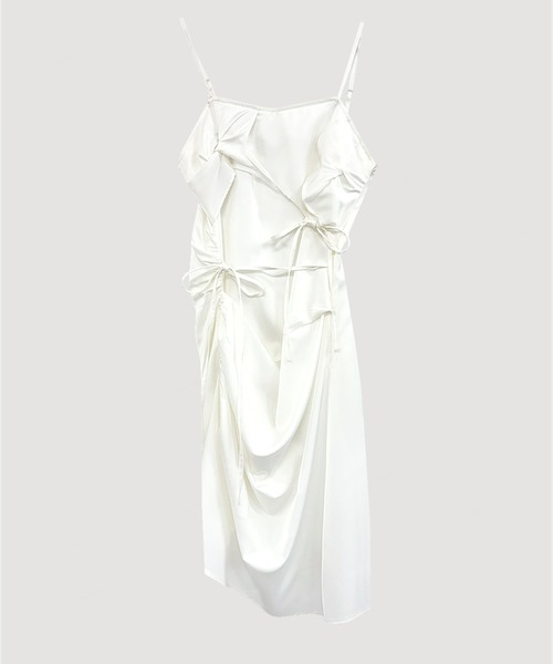 VIAVANDA(ヴィアヴァンダ)の「SATIN CAMISOLE DRESS(ドレス・レディース・チャコールグレー/ホワイト・FREE)」の7枚目の写真