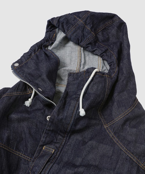 ANREALAGE（アンリアレイジ）の「AZ DENIM MOUTAIN PARKER（パーカー・レディース・インディゴブルー/ライトインディゴブルー・48/38）」の4枚目の写真