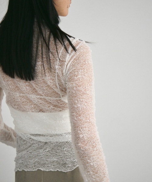 Lutim by u(ルチバイユー)の「Bottole neck lace tops/ボトルネックレーストップス(Tシャツ/カットソー・レディース・アイボリー/ブラック・FREE)」の16枚目の写真