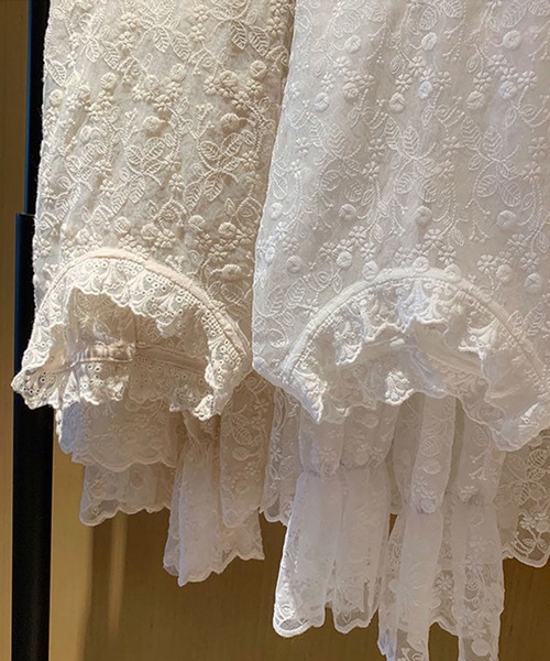 Lace Ladies(レースレディース)の「シアー 花柄 レース ハイネック ブラウス(その他トップス・レディース・ホワイト/アイボリー・XL/M/S)」の10枚目の写真