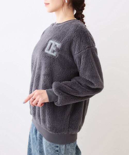 Cutie Blonde（キューティーブロンド）の「【洗える/S-LL】毛布に包まれているような着心地 やわらかボアトップス（Tシャツ/カットソー・レディース・グレー/チャコールグレー・01/02/04/03）」の15枚目の写真