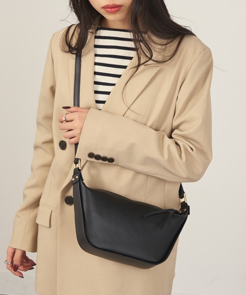 MARCO BIANCHINI（マルコビアンチーニ）の「【MARCO BIANCHINI】イタリアンレザー ショルダーバッグ 24062（ショルダーバッグ・レディース・シルバー/ブラック・FREE）」の16枚目の写真