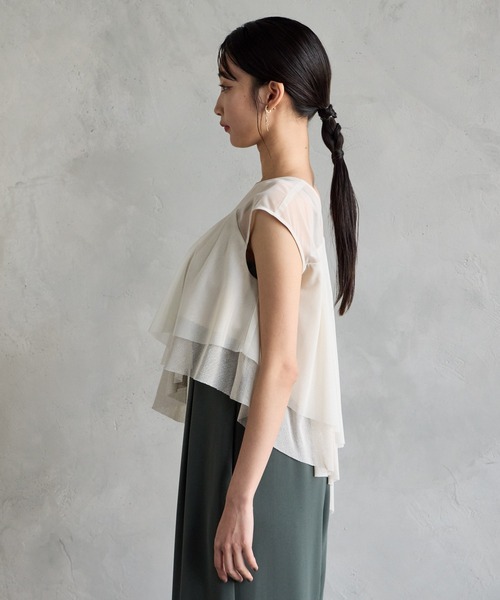 AIMER(エメ)の「アシンメトリーラメチュール2WAYブラウス(シャツ/ブラウス・レディース・ベージュ/ブラック/グレー・MEDIUM)」の22枚目の写真