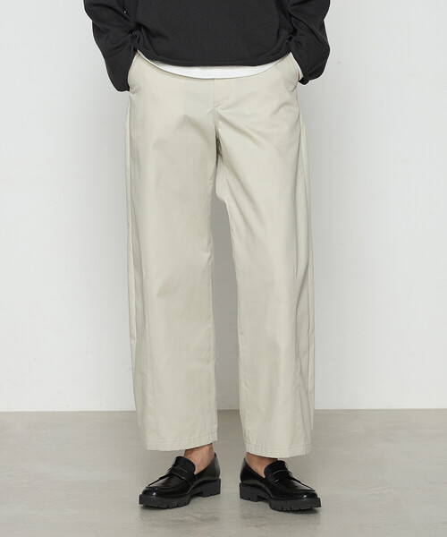 COMME CA(コムサ)の「ポリエステル/コットン20sツイル チノパンツ(チノパンツ・レディース・ベージュ/ライトグレー/キャメル・9号/11号)」の6枚目の写真