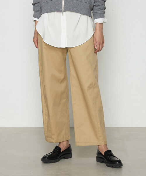 COMME CA(コムサ)の「ポリエステル/コットン20sツイル チノパンツ(チノパンツ・レディース・ベージュ/ライトグレー/キャメル・9号/11号)」の11枚目の写真