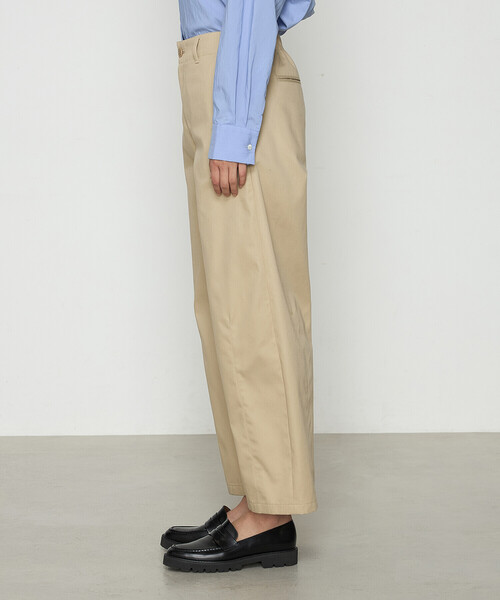 COMME CA(コムサ)の「ポリエステル/コットン20sツイル チノパンツ(チノパンツ・レディース・ベージュ/ライトグレー/キャメル・9号/11号)」の14枚目の写真