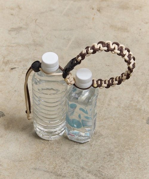 COMMON WARE(コモンウェアー)の「PUFF:DRINKCODE HOLDER ドリンクコード ドリンクホルダーストラップ(その他雑貨・レディース・ブルー/カーキ/ブラウン/ラベンダー・FREE)」の12枚目の写真