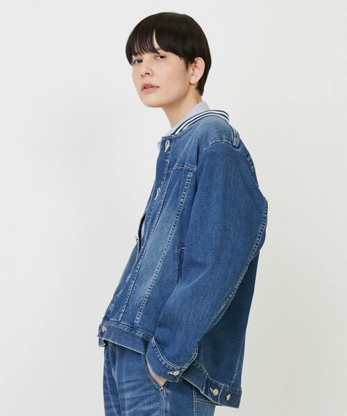 FRAPBOIS（フラボア）の「ムーブデニム ジャケット（デニムジャケット・レディース・ネイビー/ブルー・1/2）」の3枚目の写真