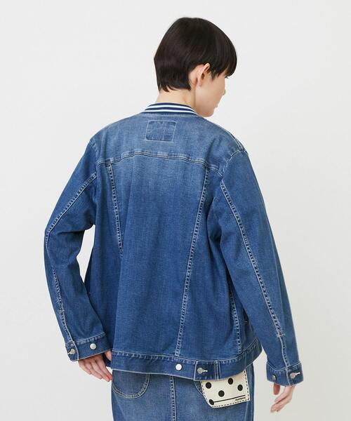 FRAPBOIS（フラボア）の「ムーブデニム ジャケット（デニムジャケット・レディース・ネイビー/ブルー・1/2）」の4枚目の写真