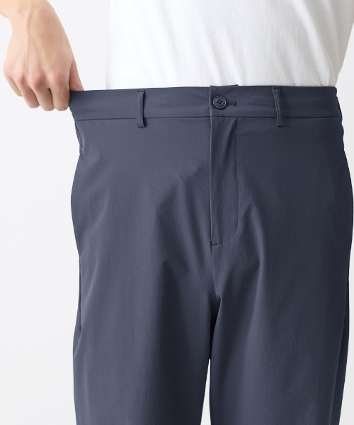 BODY WILD(ボディーワイルド)の「BODY WILD by BEAMS DESIGN ストレッチナイロン ロングパンツ 前開き仕様(その他パンツ・メンズ・ブラック/ネイビー・LARGE/MEDIUM)」の11枚目の写真