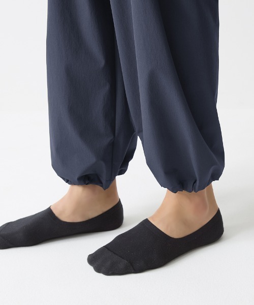 BODY WILD(ボディーワイルド)の「BODY WILD by BEAMS DESIGN ストレッチナイロン ロングパンツ 前開き仕様(その他パンツ・メンズ・ブラック/ネイビー・LARGE/MEDIUM)」の12枚目の写真