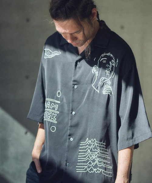 ADAM PATEK(アダムパテック)の「mhs2320-mad embroidery short sleeve shirt ショートスリーブシャツ(シャツ/ブラウス・メンズ・ブラック/ホワイト・2/1)」の6枚目の写真
