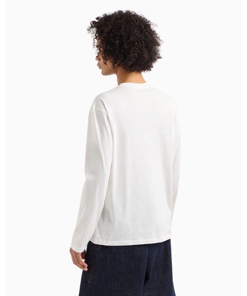 ARMANI EXCHANGE(アルマーニエクスチェンジ)の「【A|X アルマーニ エクスチェンジ】フレームロゴ 長袖クルーネックTシャツ/REGULAR(Tシャツ/カットソー・メンズ・ホワイト/ブラック・LARGE/MEDIUM/SMALL/X-SMALL/X-LARGE/XX-LARGE)」の3枚目の写真