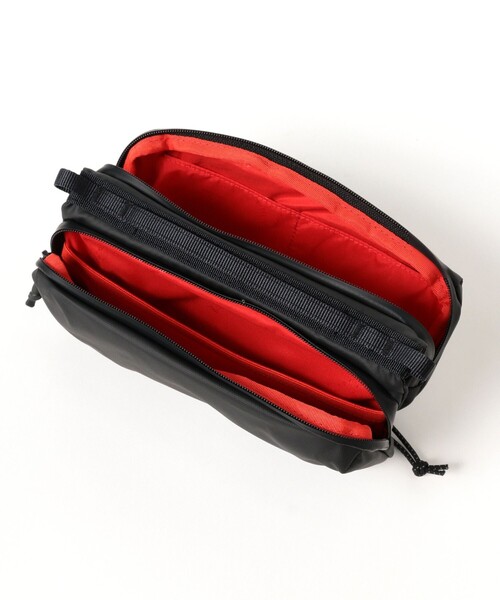 Topologie(トポロジー)の「Topologie / Bottle Sacoche M【バッグ単体】(ショルダーバッグ・レディース・ブルー/ブラック/オリーブ・ONE SIZE)」の8枚目の写真