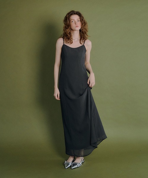 Frill shirt layered dress（ドレス）｜et.UNiVER（エトユニベール）の