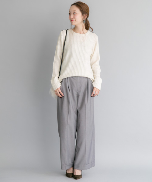 URBAN RESEARCH（アーバンリサーチ）の「UR 肩釦リブニットプルオーバー（ニット/セーター・レディース・ブラウン/オフホワイト/グレー・FREE）」の4枚目の写真