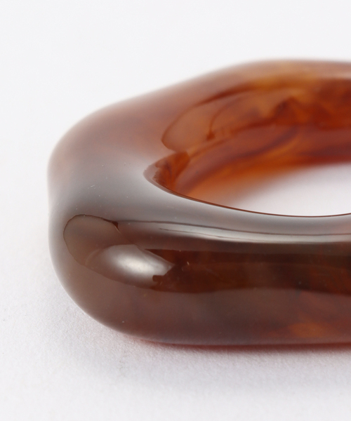 JOURNAL STANDARD relume(ジャーナルスタンダード レリューム)の「RELUME レジンピアス(ピアス(両耳用)・レディース・アイボリー/グリーン/ブラウン・FREE)」の6枚目の写真