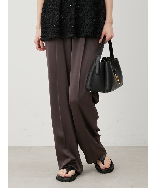 Mila Owen（ミラオーウェン）の「ウエストグログランゴム2タック