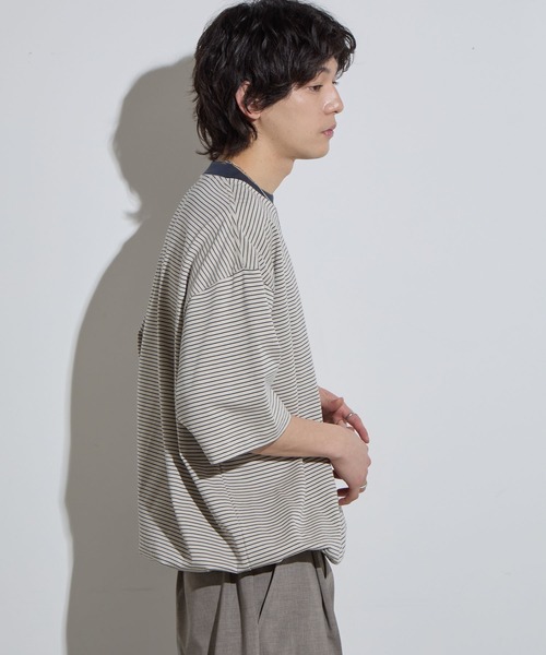 SLICK(スリック)の「【SLICK/スリック】Micro Border Drawstring T-Shirt / マイクロボーダードローストリングTシャツ /オーバーサイズ シルエット / ヘビーウェイト(Tシャツ/カットソー・メンズ・キナリ/ブラック/ブラウン/ブラック系その他・1/2/3)」の7枚目の写真